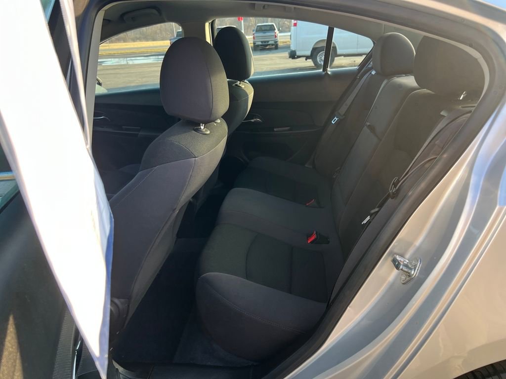 Used 2013 Chevrolet Cruze LT w/ RS Package image 21