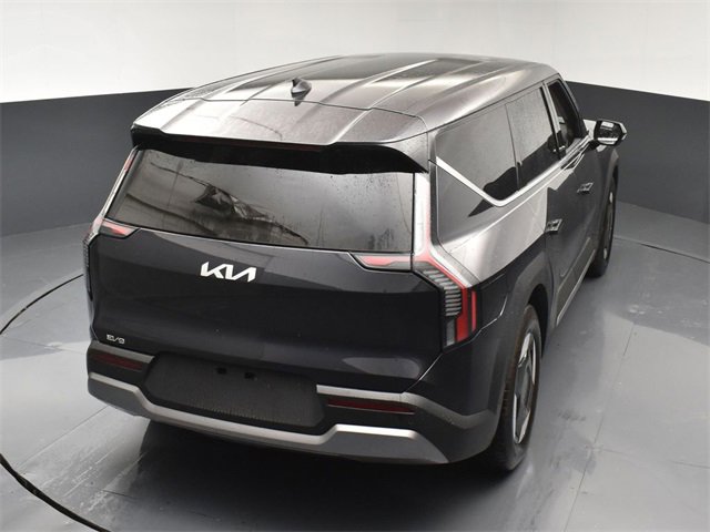 Certified 2026 Kia EV9 Light image 47