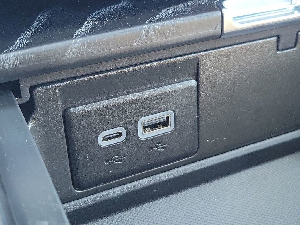 Used 2023 GMC Yukon Denali w/ LPO, Floor Liner Package image 30