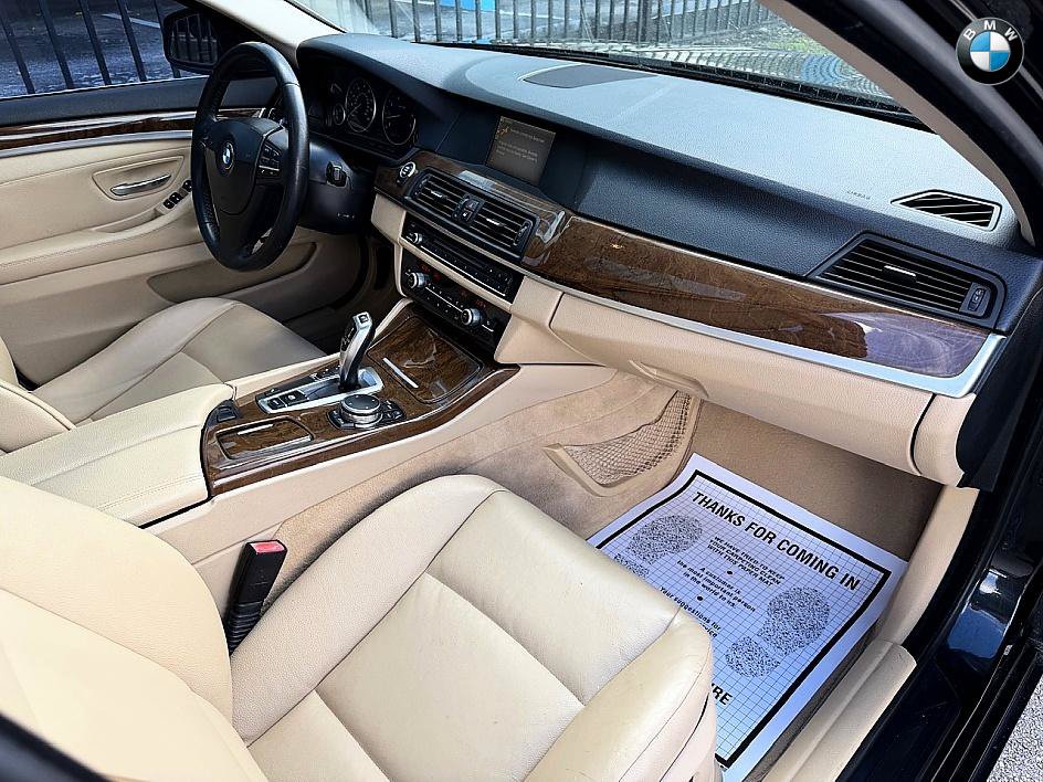 Used 2013 BMW 535i Sedan RWD image 12