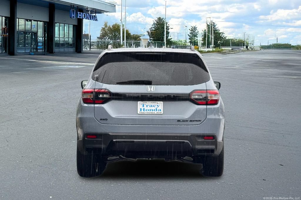 New 2026 Honda Pilot Black Edition image 8