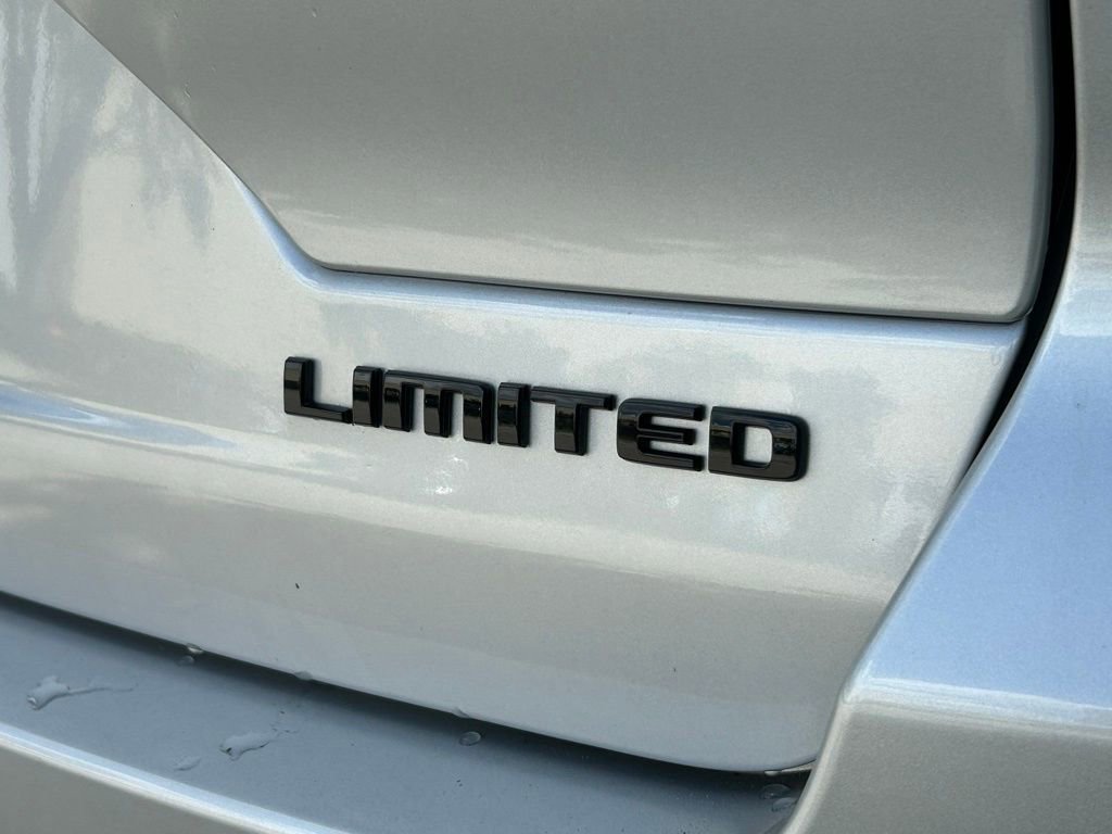 Certified 2024 Jeep Grand Cherokee Limited w/ Black Appearance Package image 28