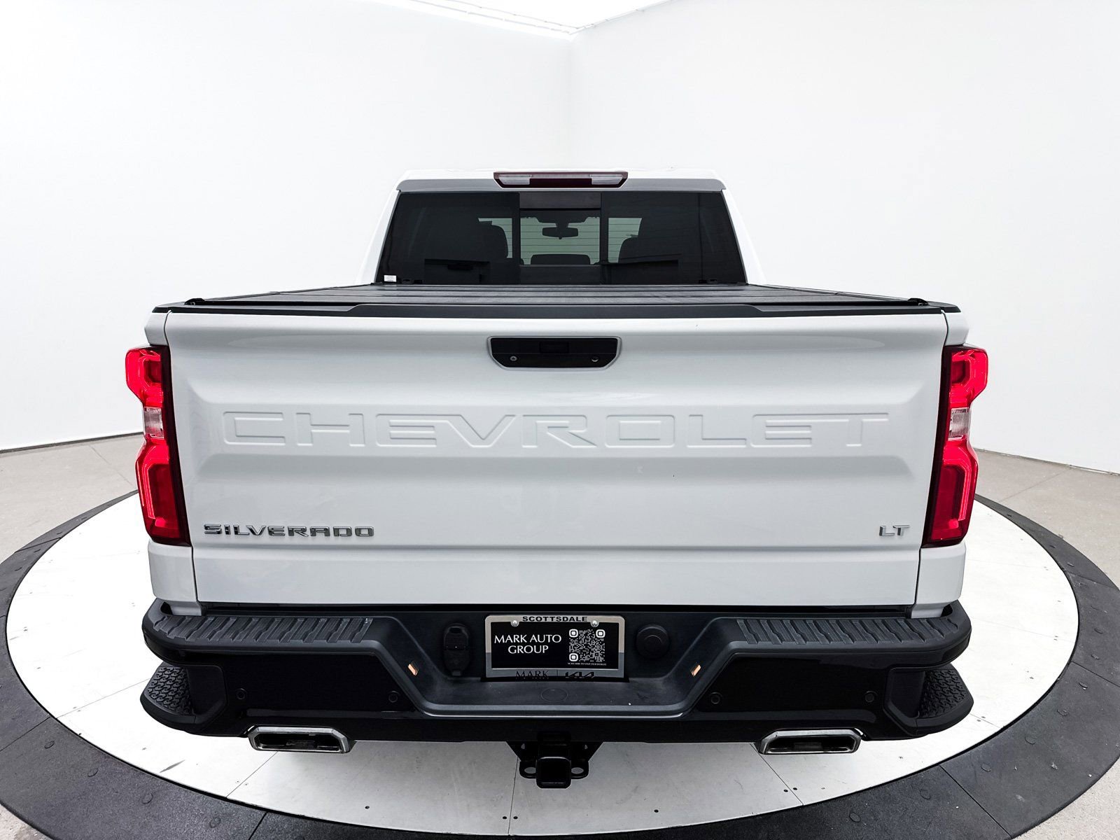 Used 2021 Chevrolet Silverado 1500 LT Trail Boss w/ Convenience Package II image 18