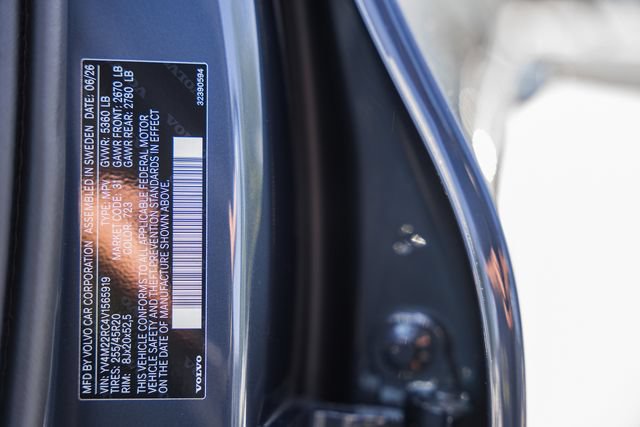 New 2027 Volvo XC60 B5 Plus AWD/4WD image 42