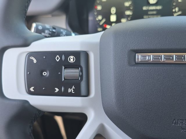 New 2026 Land Rover Defender 110 X-Dynamic SE AWD/4WD image 17