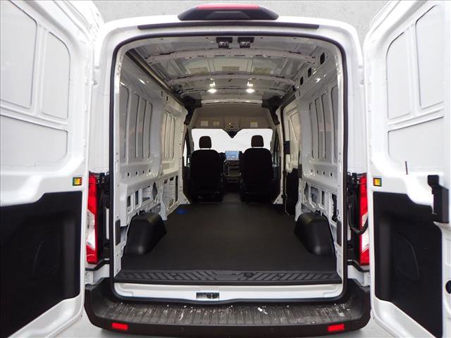 New 2026 Ford Transit 250 148 Medium Roof Extended AWD image 9