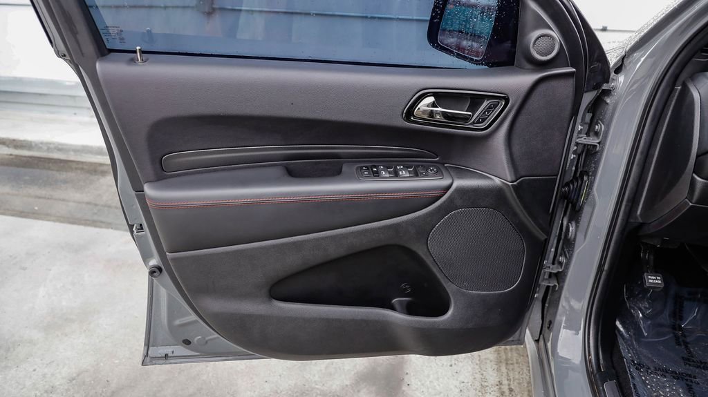 Certified 2023 Dodge Durango R/T w/ Tow 'N Go Package image 26