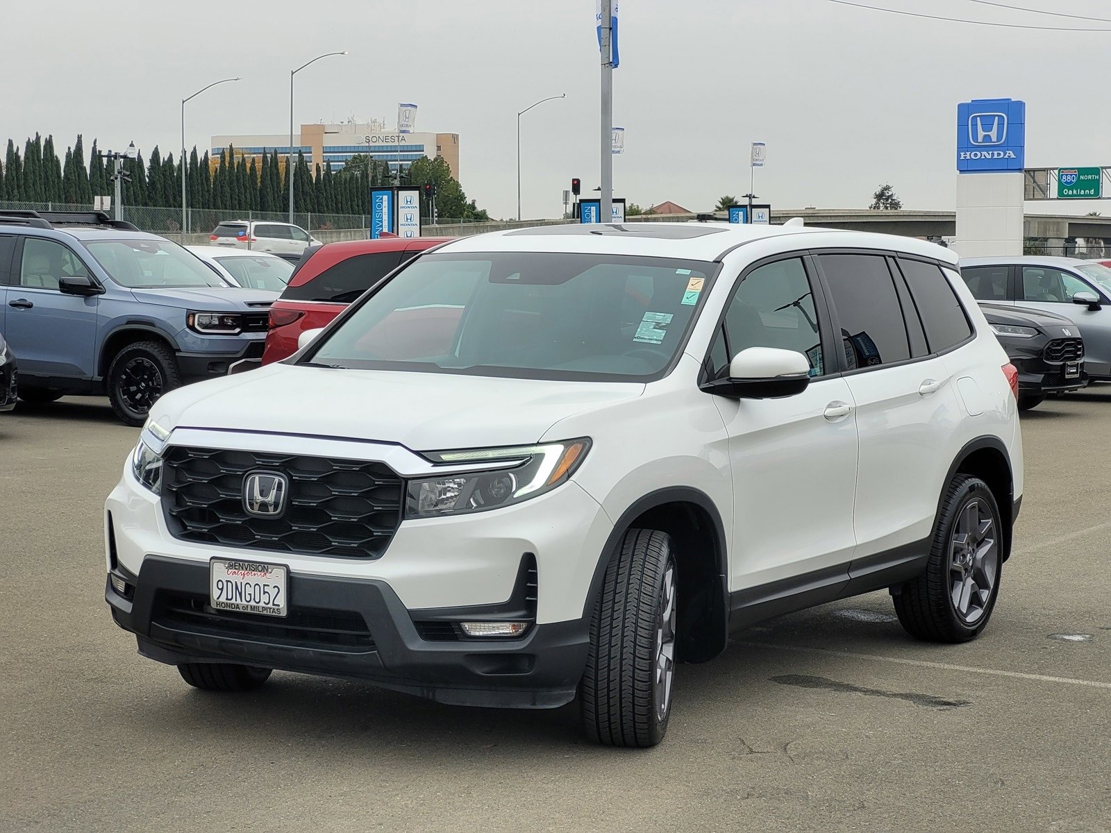 Certified 2022 Honda Passport EX-L image 9