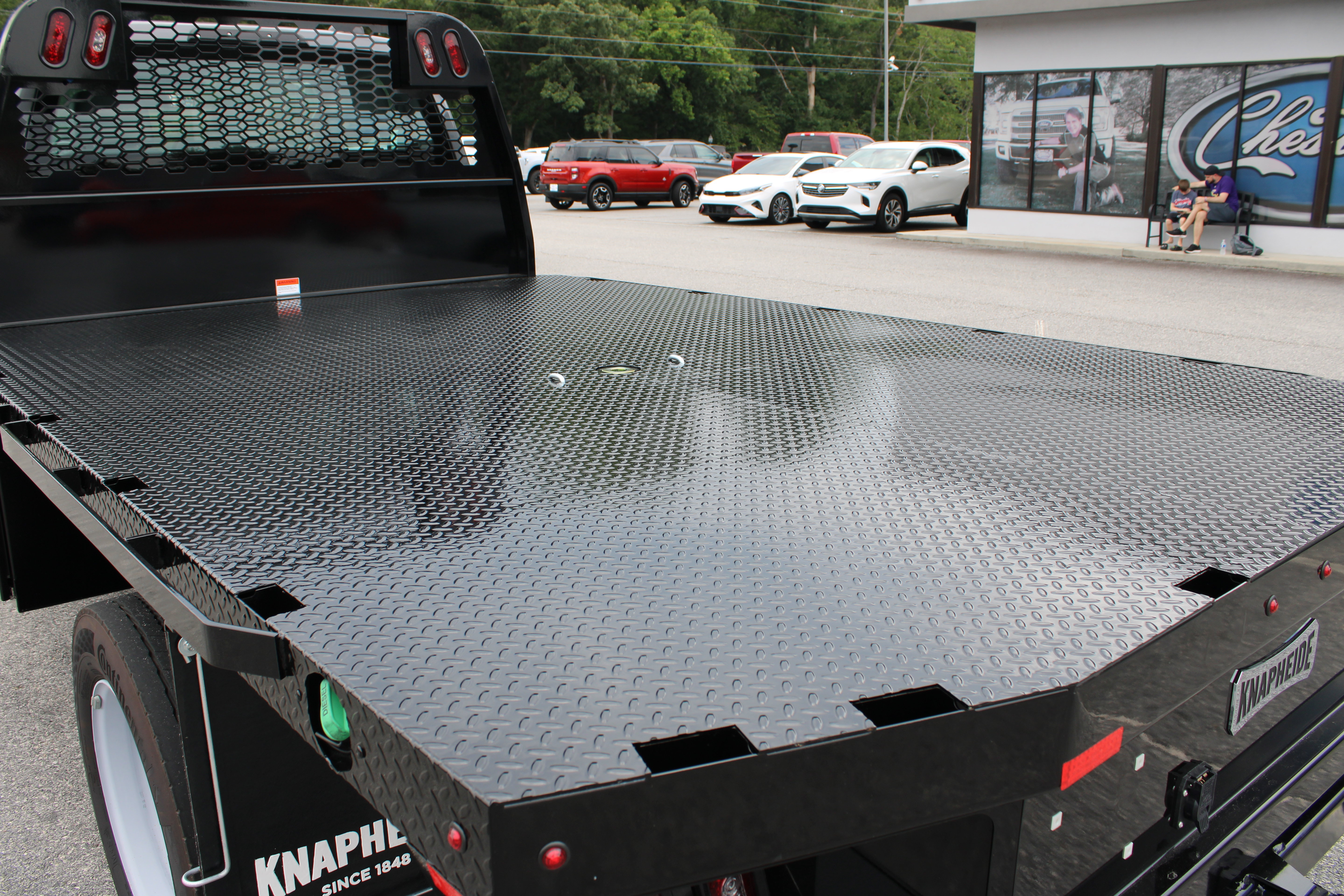 Used 2024 Ford F550 4x4 Regular Cab Super Duty image 9