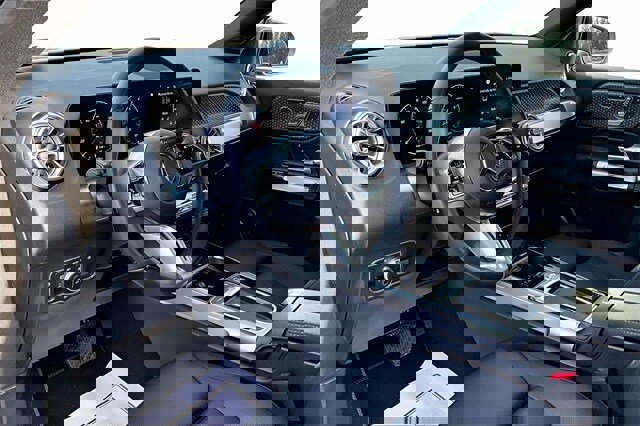 Certified 2025 Mercedes-Benz GLB 250 4MATIC image 20