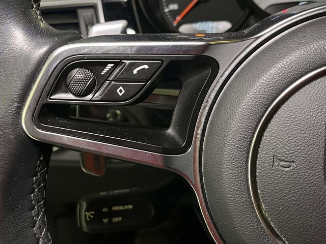 Used 2015 Porsche Macan S AWD/4WD image 39