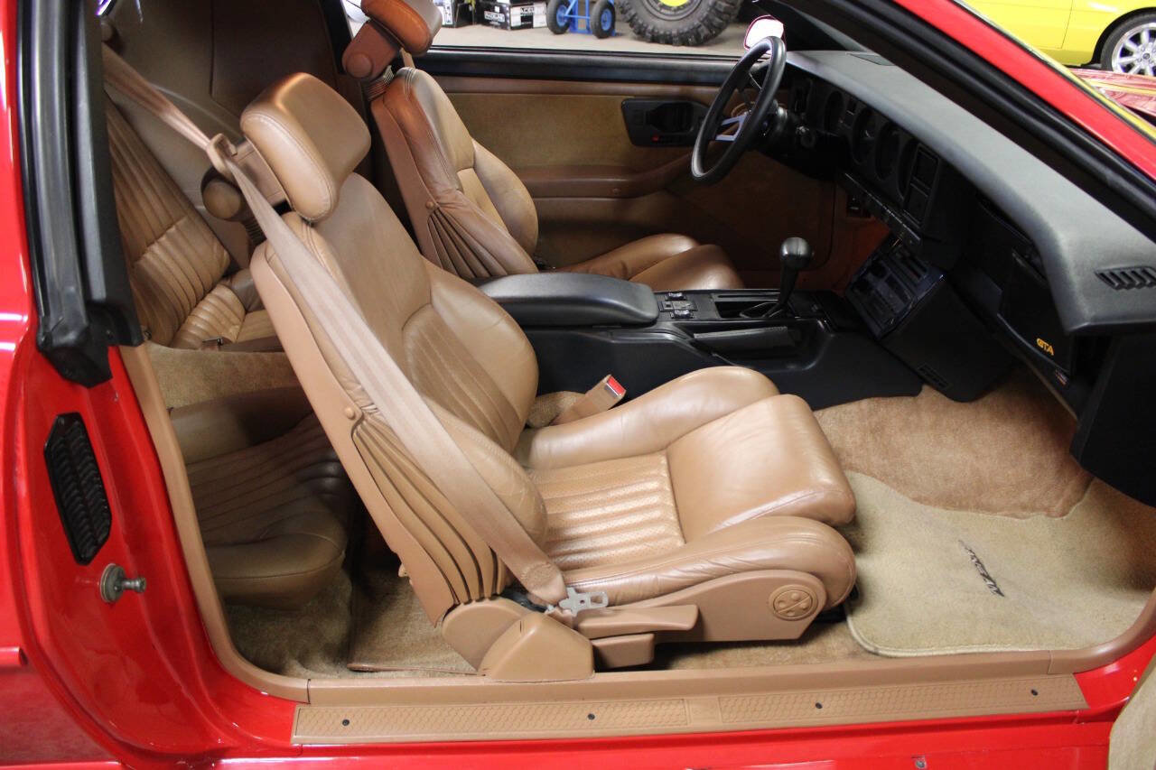 Used 1988 Pontiac Firebird Trans Am image 25