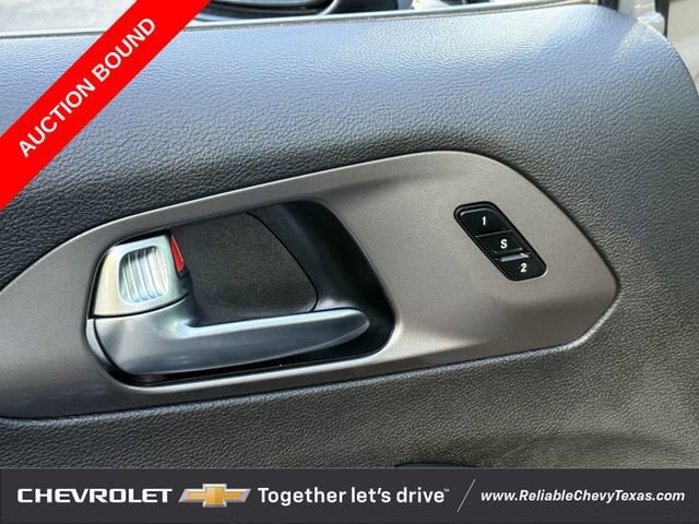 Used 2025 Chrysler Pacifica Select FWD image 27
