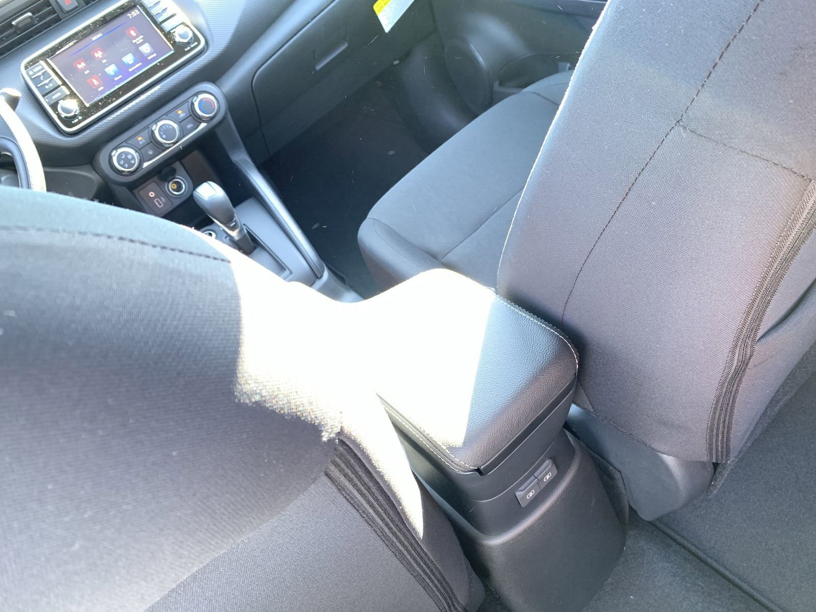 New 2025 Nissan Kicks Play S image 21