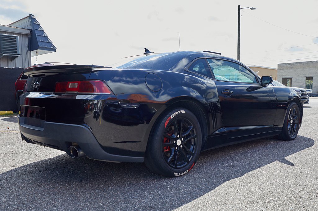 Used 2015 Chevrolet Camaro LS RWD image 5