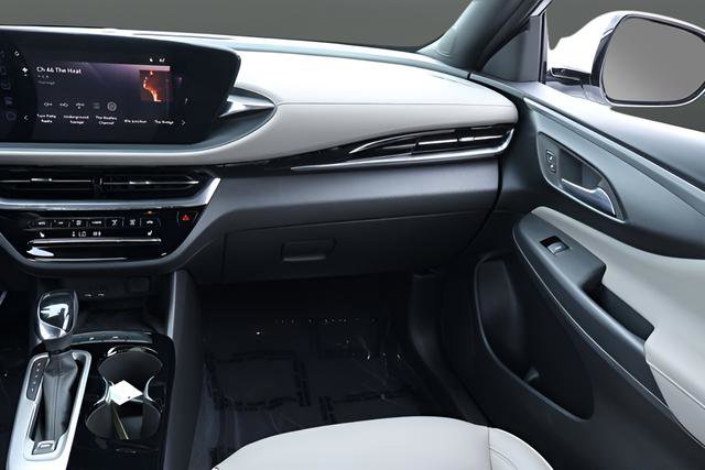 Used 2025 Buick Envista Avenir FWD image 17