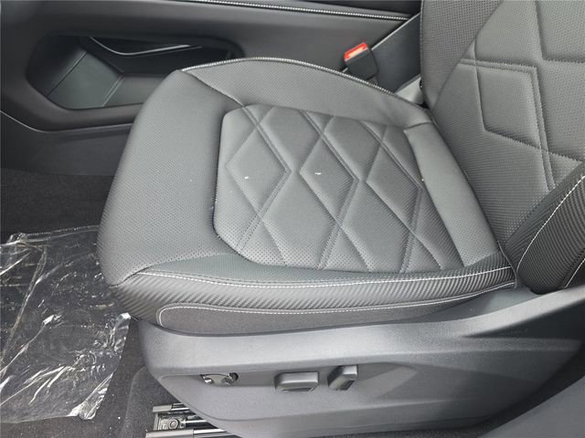 New 2026 Volkswagen Atlas Cross Sport SE image 17