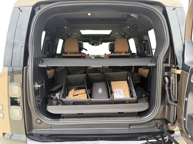 New 2026 Land Rover Defender 130 S AWD/4WD image 18