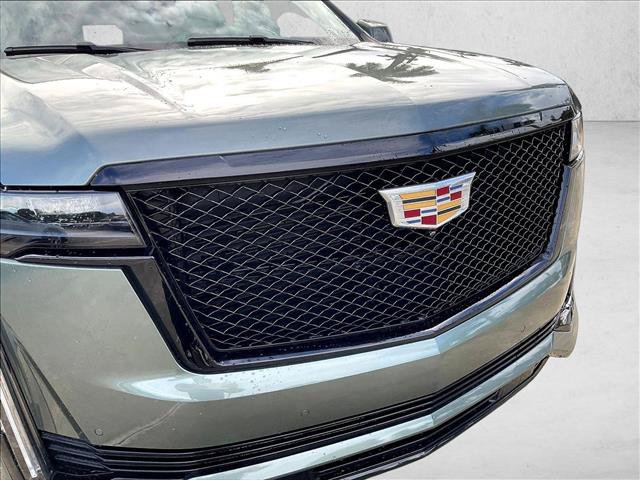 Used 2023 Cadillac Escalade Sport w/ Touring Package RWD image 27