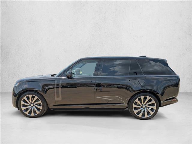 New 2025 Land Rover Range Rover Long Wheelbase SE image 5