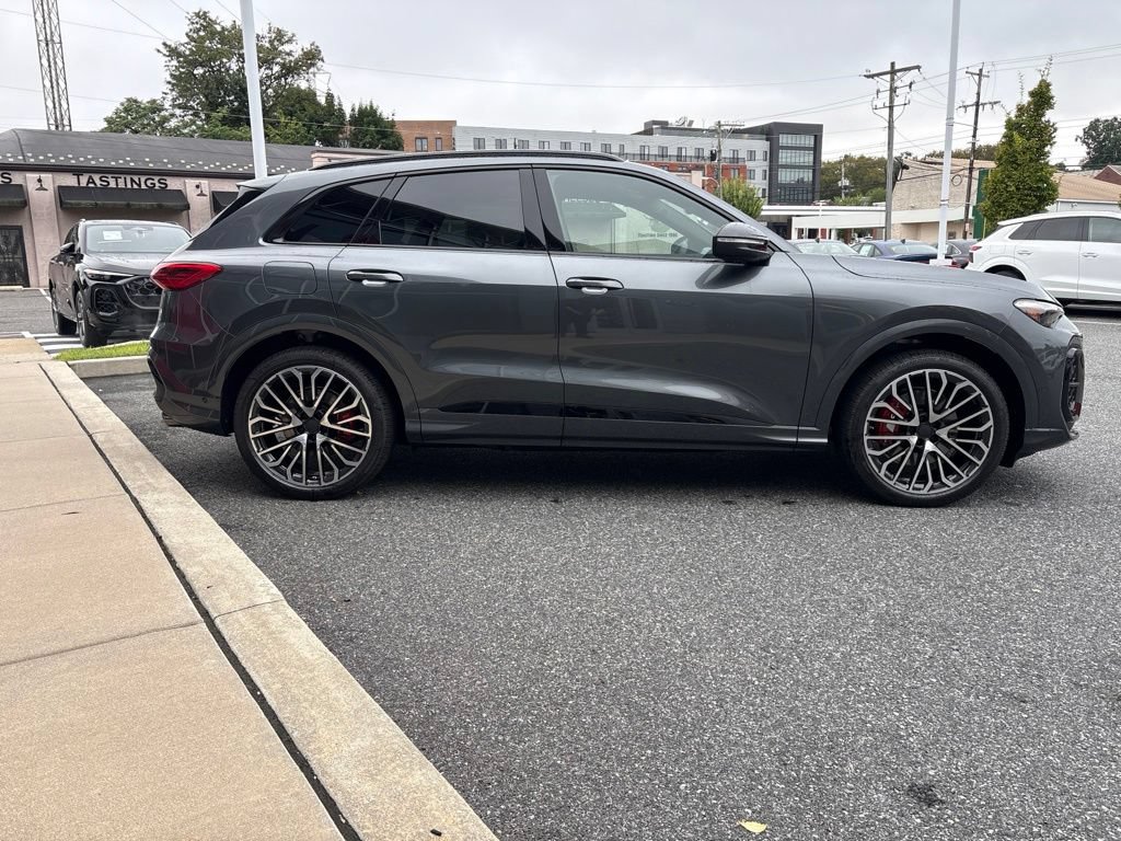 New 2026 Audi SQ5 Premium Plus AWD/4WD image 6