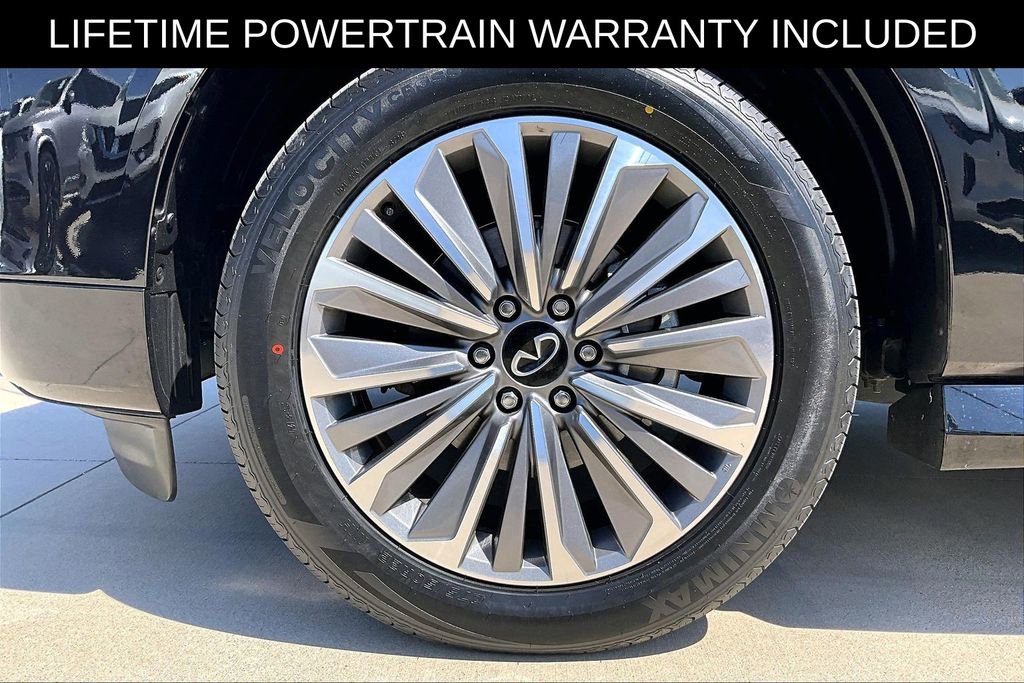 Certified 2025 INFINITI QX80 Luxe image 12