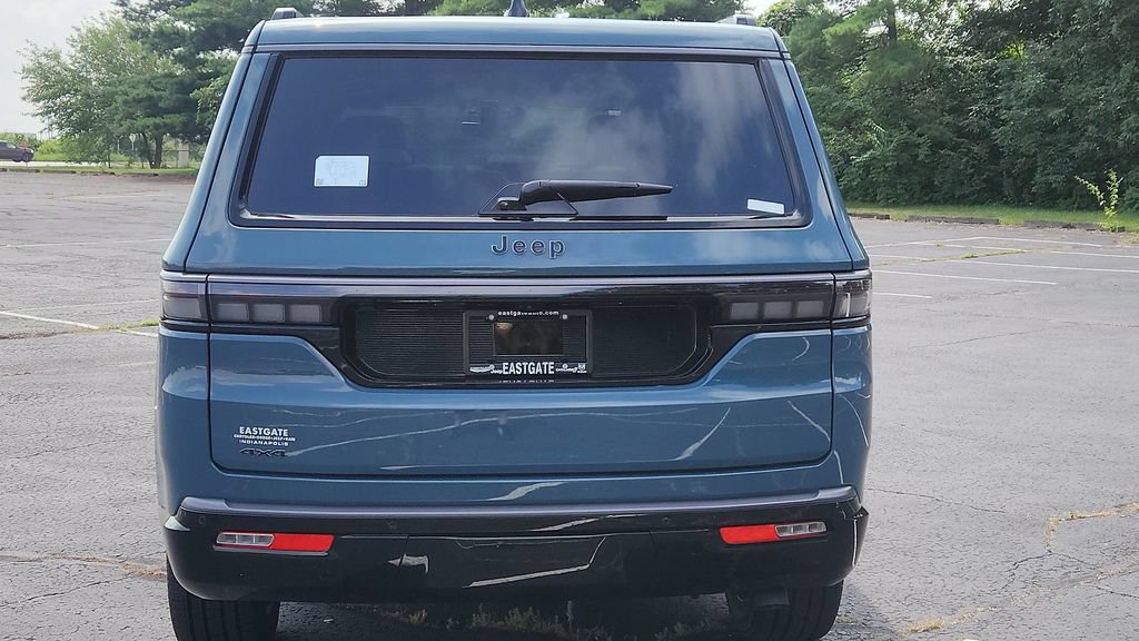 New 2026 Jeep Grand Wagoneer Summit AWD/4WD image 7