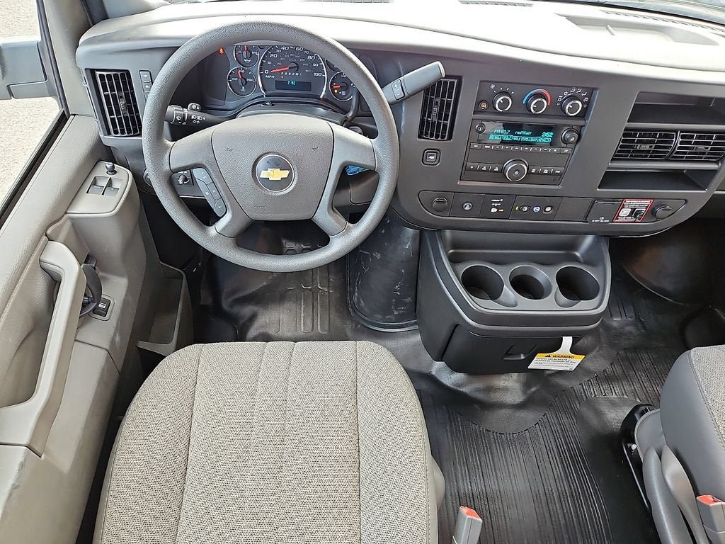 New 2026 Chevrolet Express 2500 Extended w/ Driver Convenience Package RWD image 6