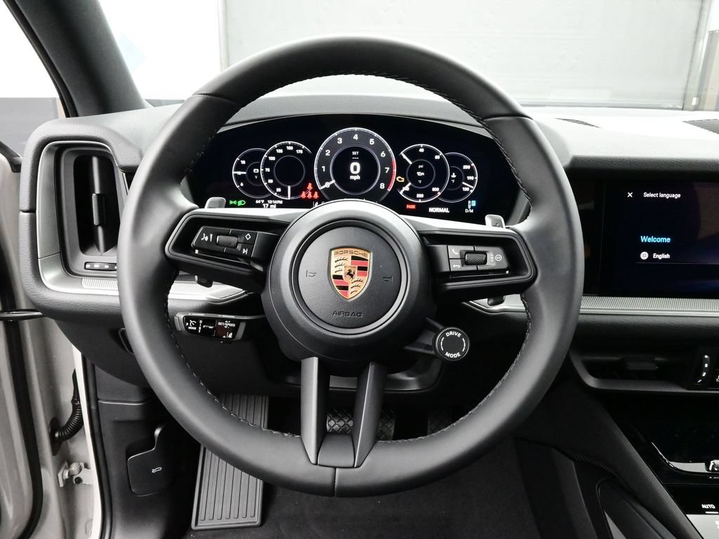Certified 2026 Porsche Cayenne AWD/4WD image 8