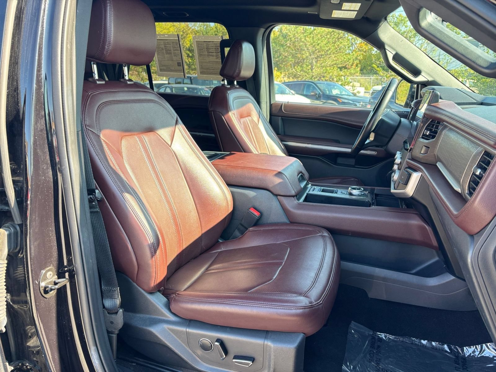 Used 2024 Ford Expedition Max Limited RWD image 39