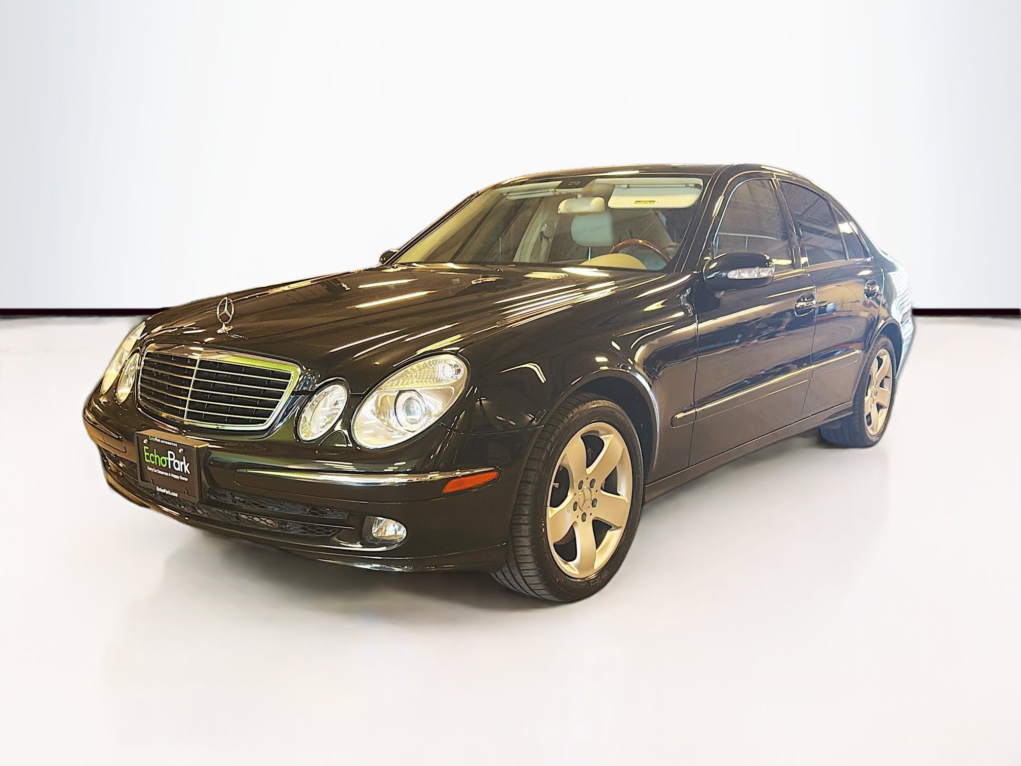 Used 2006 Mercedes-Benz E 350 4MATIC Sedan image 3