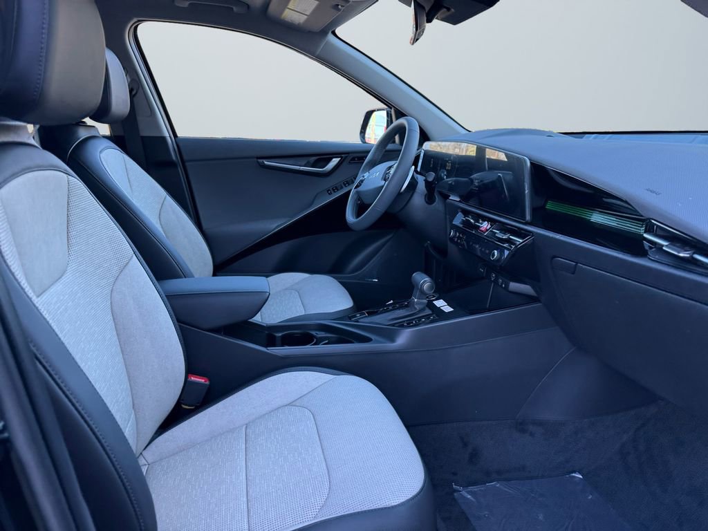 New 2026 Kia Niro SX image 15