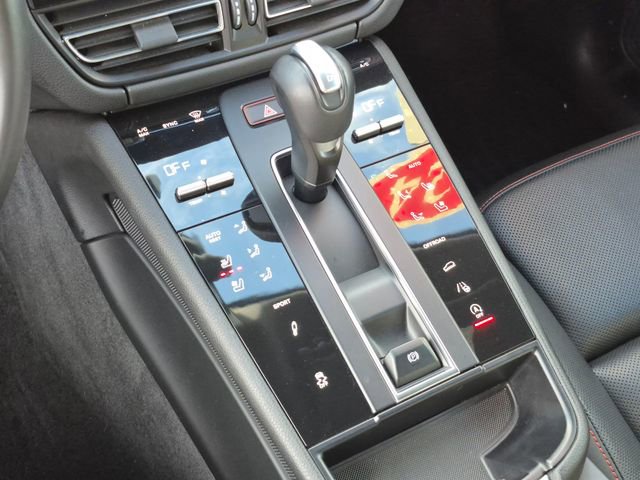 Used 2024 Porsche Macan S image 12