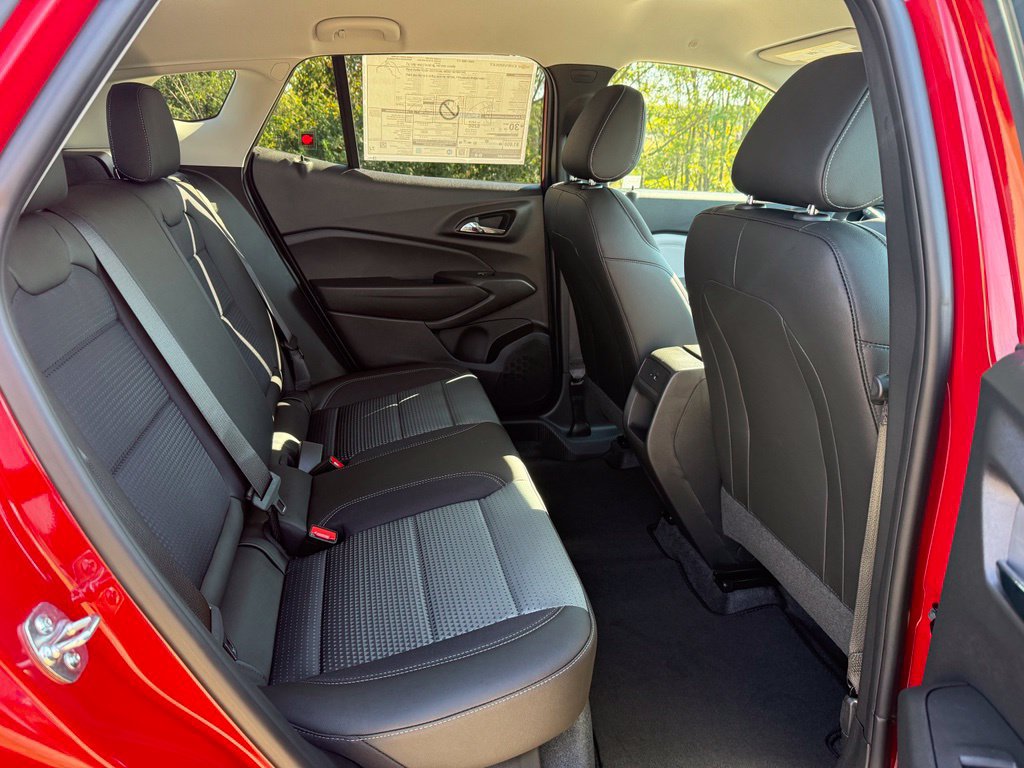New 2026 Chevrolet Trax LT w/ Driver Confidence Package FWD image 17