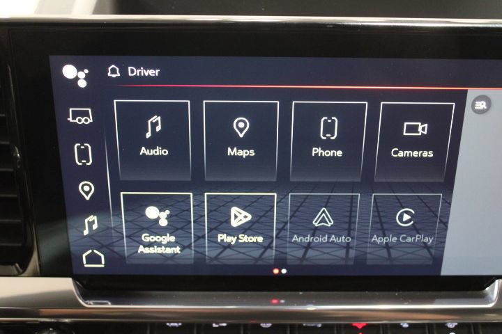 Used 2024 GMC Sierra 1500 SLT w/ SLT Premium Plus Package AWD/4WD image 3