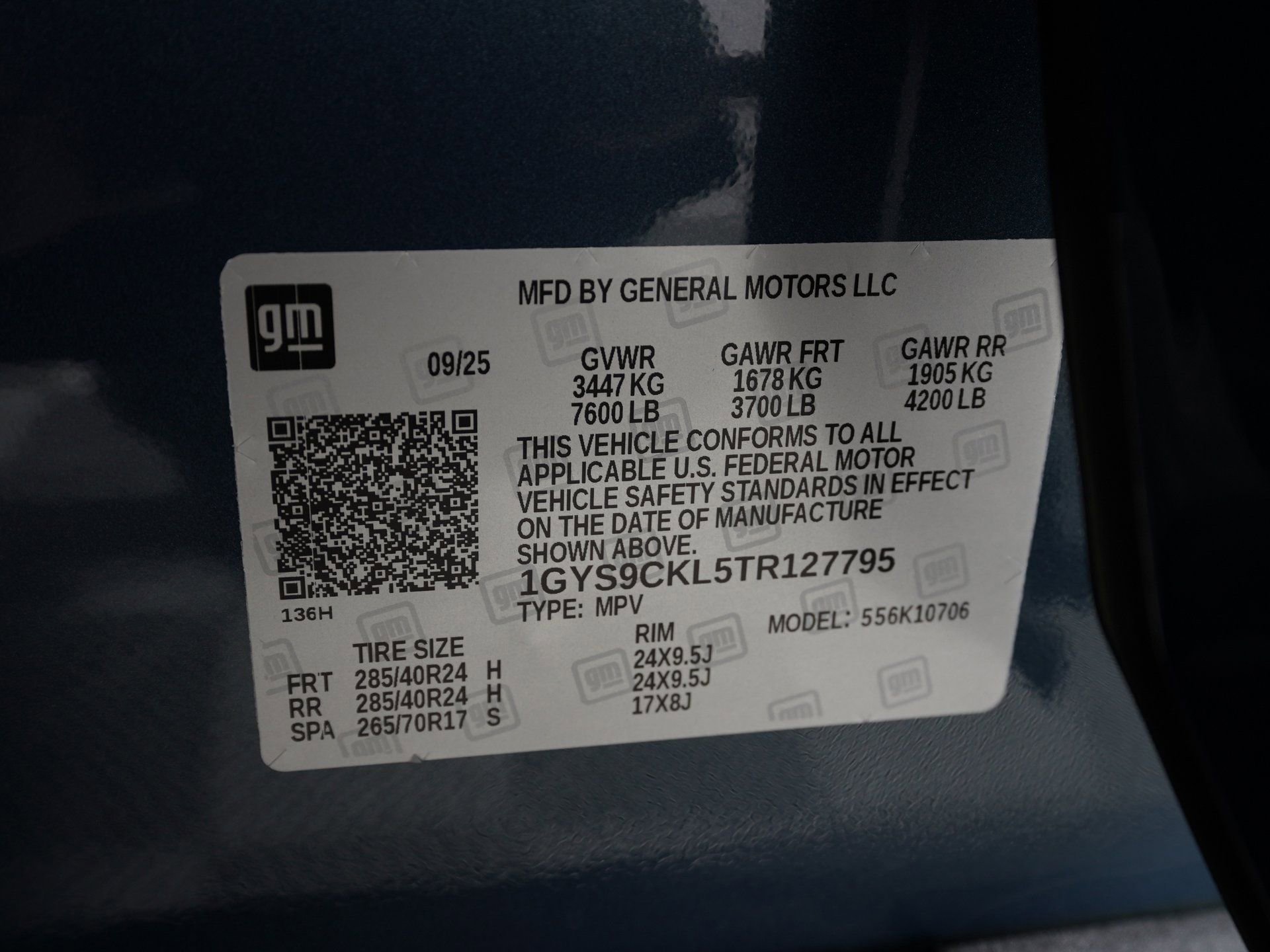 Used 2026 Cadillac Escalade Luxury w/ LPO, Radiant Package image 42