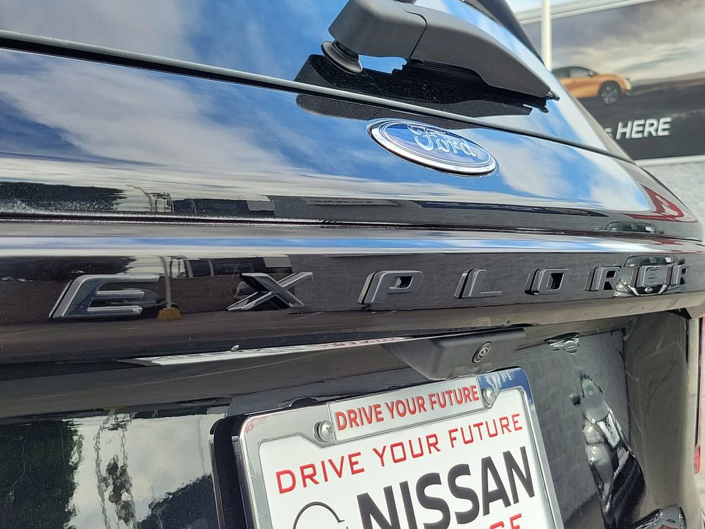 Used 2025 Ford Explorer ST-Line RWD image 26