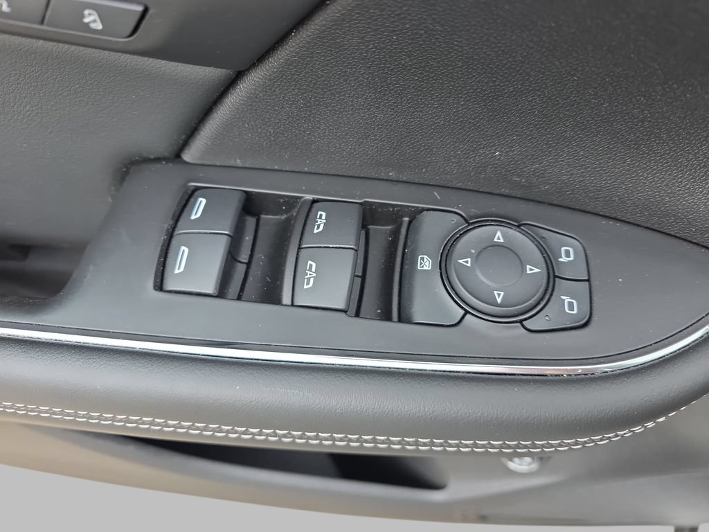 Certified 2023 Buick Envision Essence FWD image 31