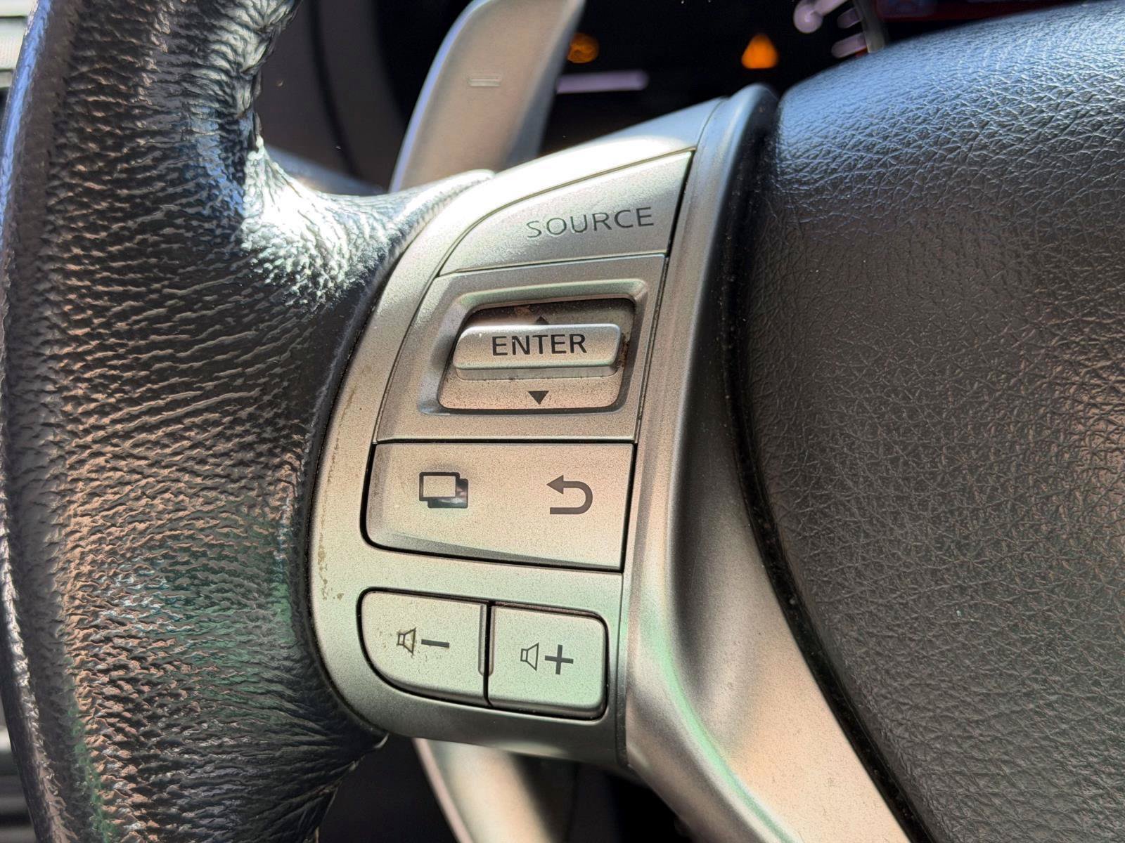 Used 2013 Nissan Altima 3.5 SV w/ Navigation Pkg FWD image 21