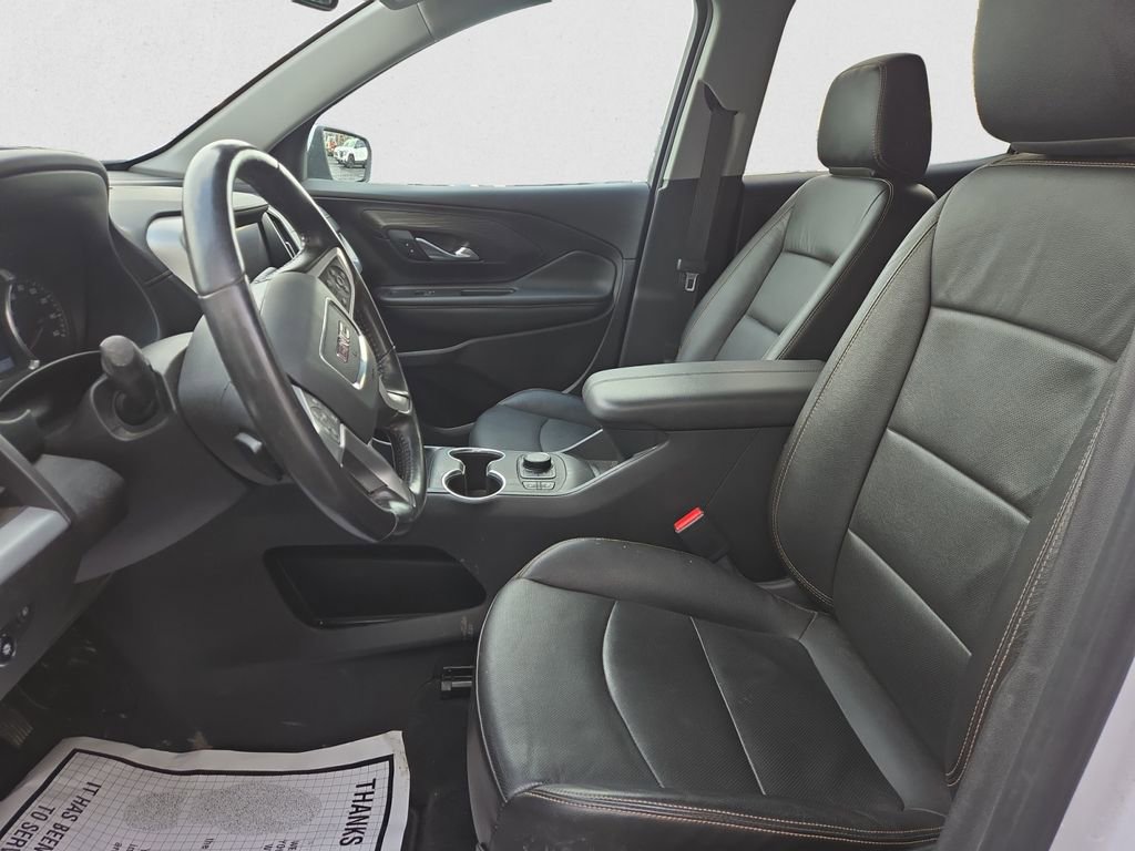 Used 2021 GMC Terrain SLT w/ Infotainment Package II image 9