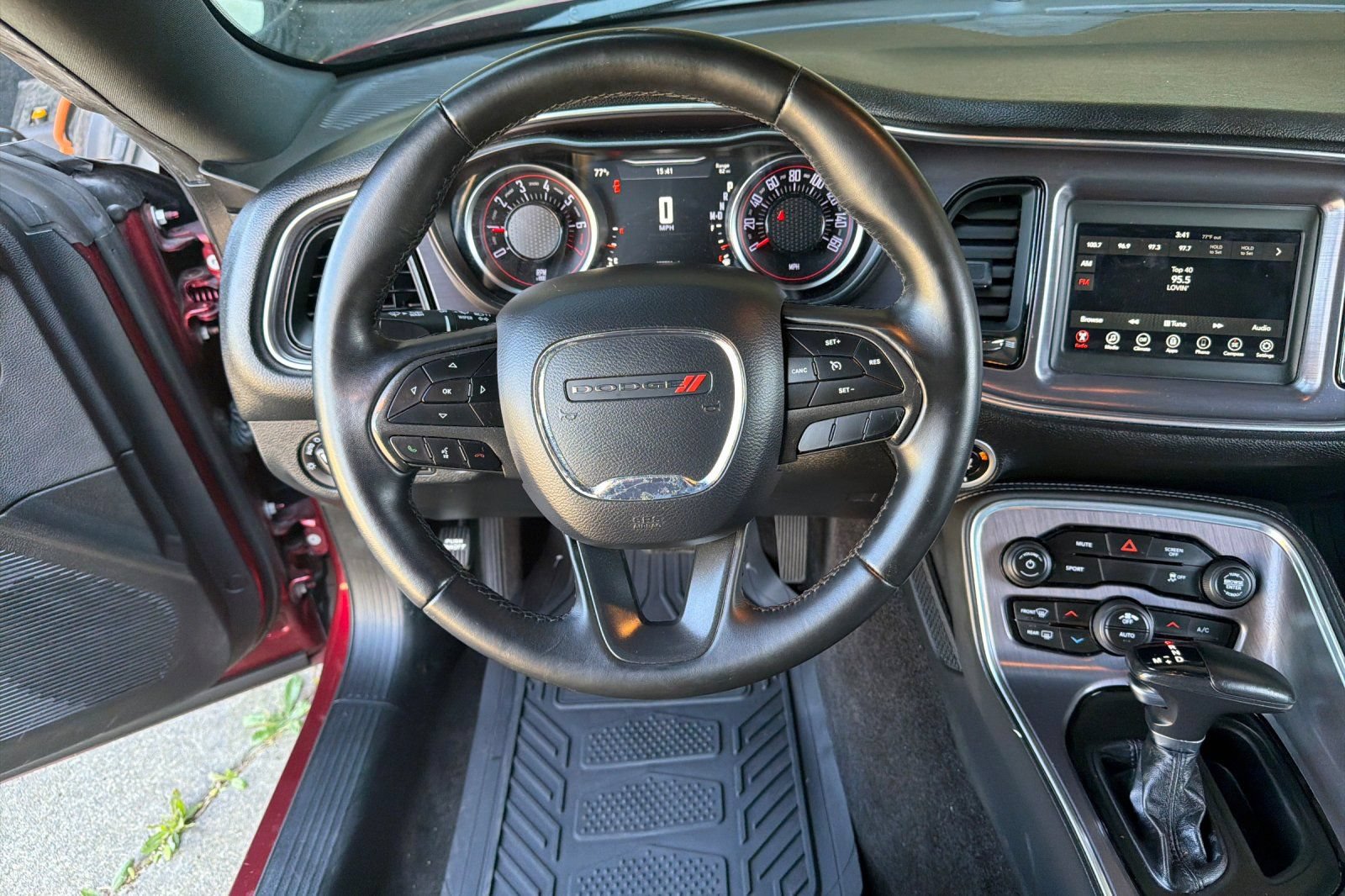 Used 2018 Dodge Challenger SXT RWD image 16