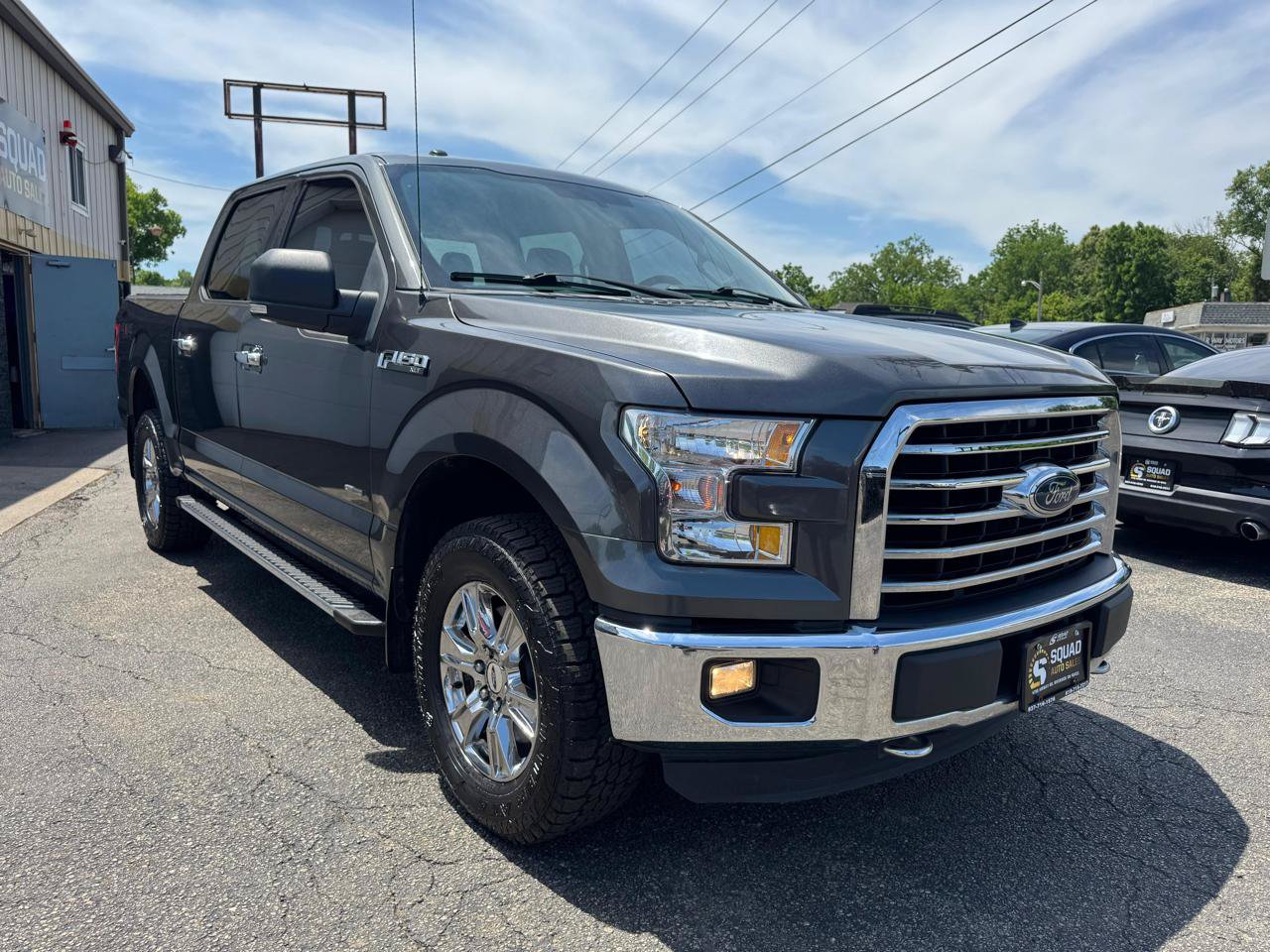Used 2015 Ford F150 XLT w/ Equipment Group 302A Luxury AWD/4WD image 7