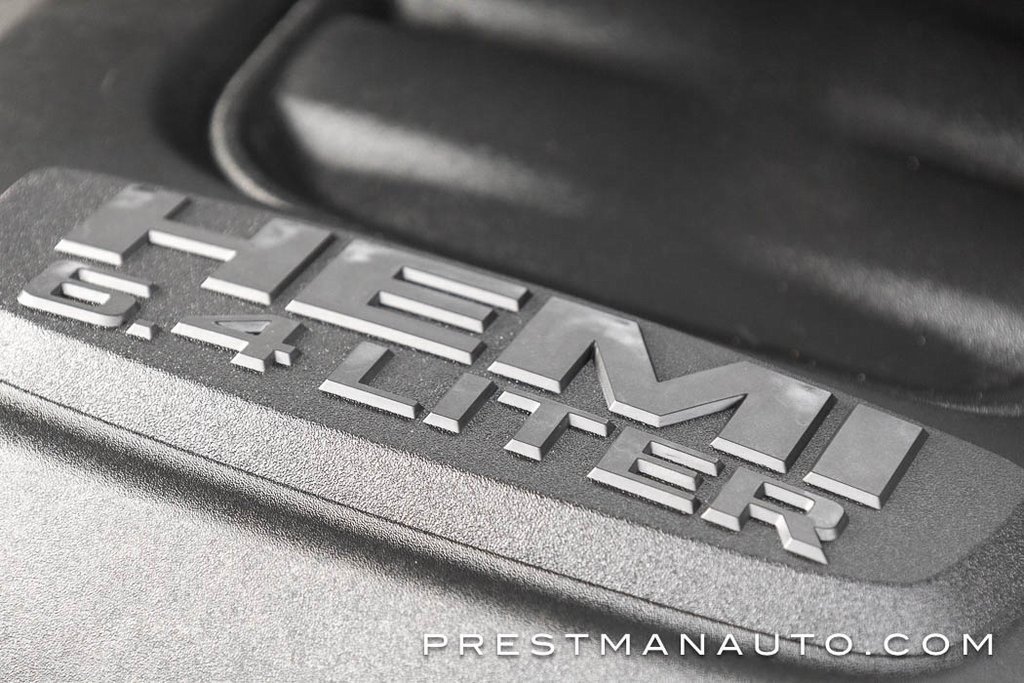 Used 2024 RAM 2500 Tradesman w/ Chrome Appearance Group image 2