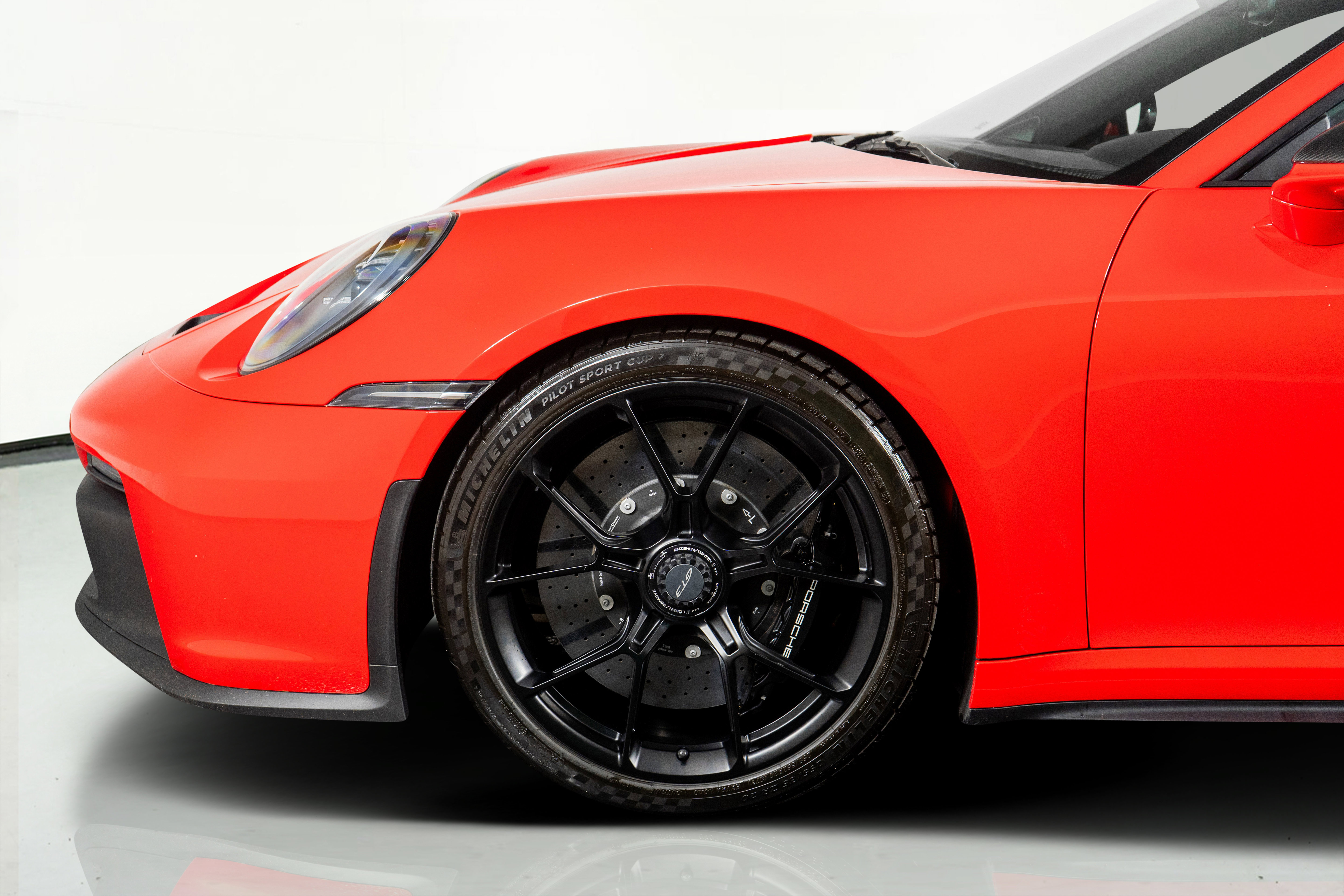 Used 2024 Porsche 911 GT3 RWD image 19