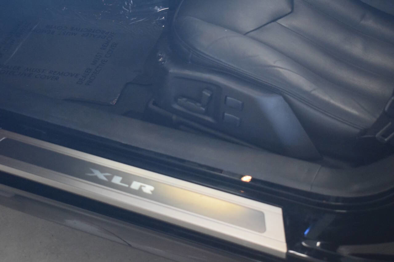 Used 2005 Cadillac XLR Base 2dr Roadster image 66