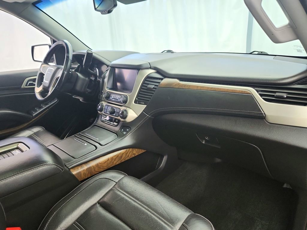 Used 2018 GMC Yukon Denali w/ Open Road Package image 34