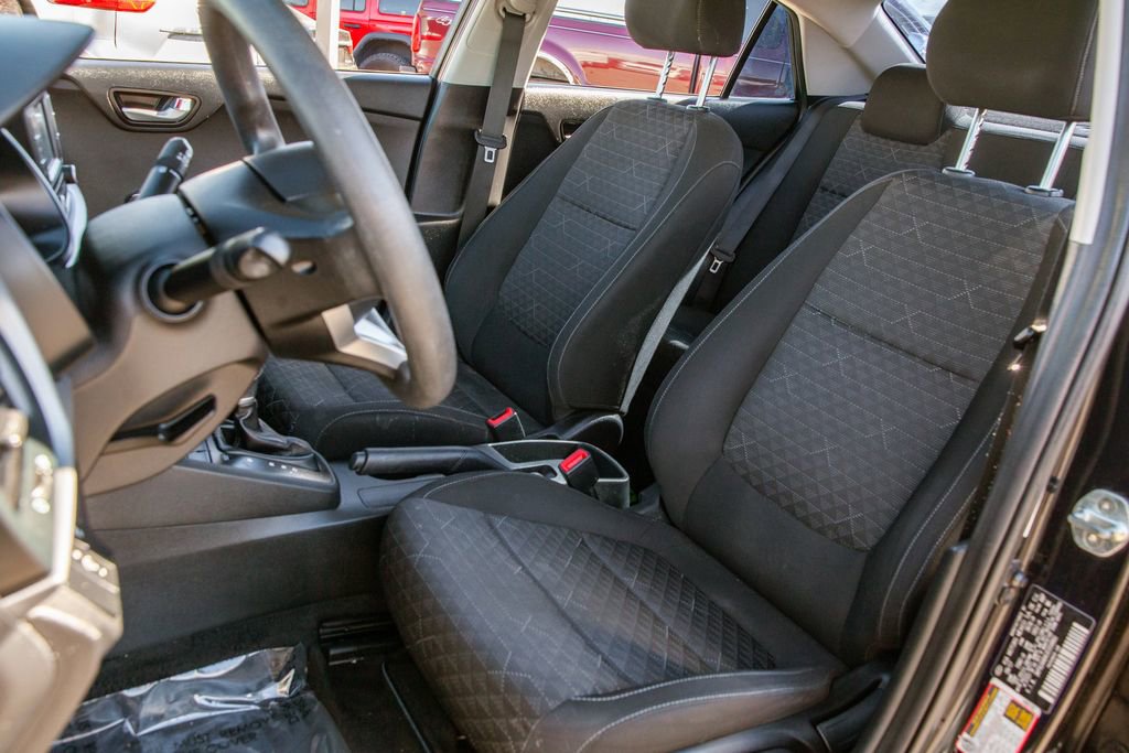 Used 2018 Kia Rio LX image 13