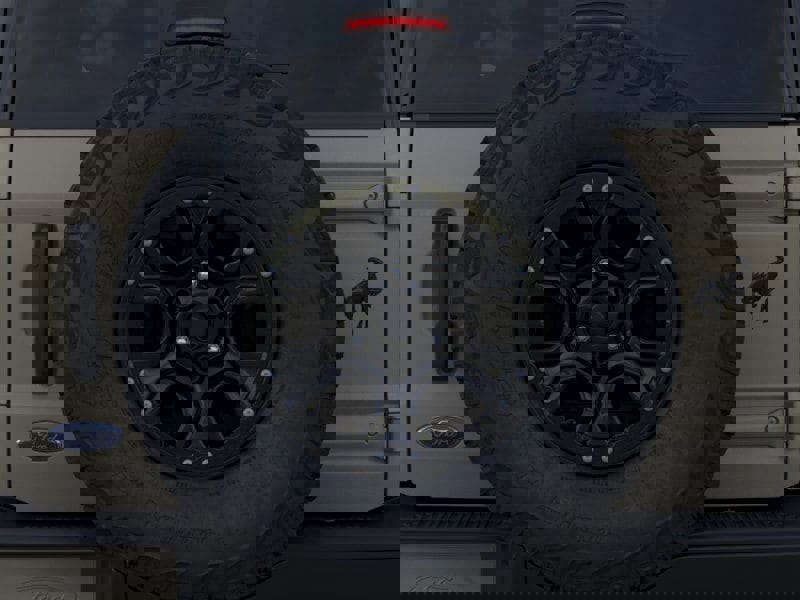 New 2025 Ford Bronco Badlands image 24