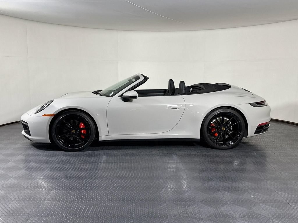 Certified 2020 Porsche 911 Carrera RWD image 2