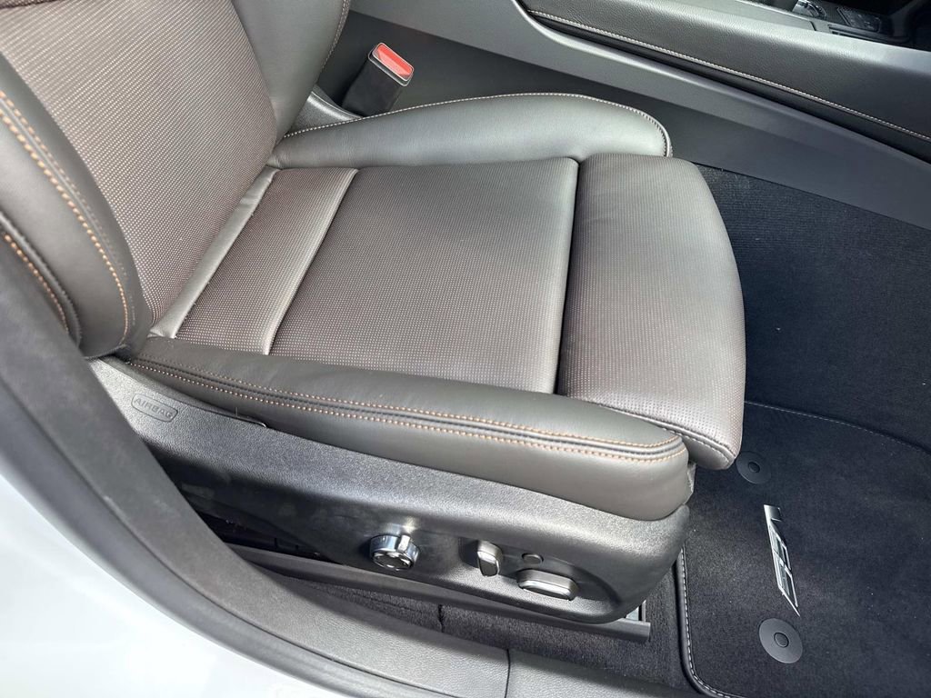 New 2026 Cadillac CT5 V w/ Technology Package AWD/4WD image 10